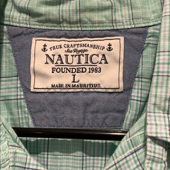Green nautica button down - Picture 2 of 2
